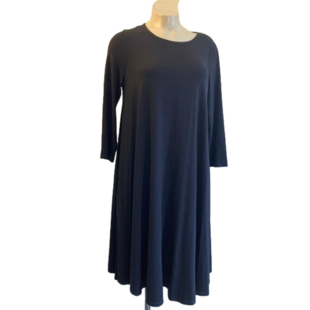 𝅺eileen Fisher black stretchy ALine dress.size  SP